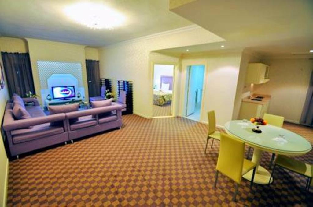 Dellmon Shrouq Hotel リヤード エクステリア 写真