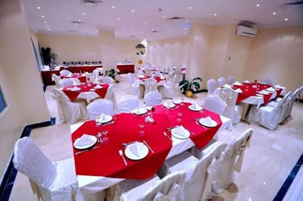 Dellmon Shrouq Hotel リヤード エクステリア 写真